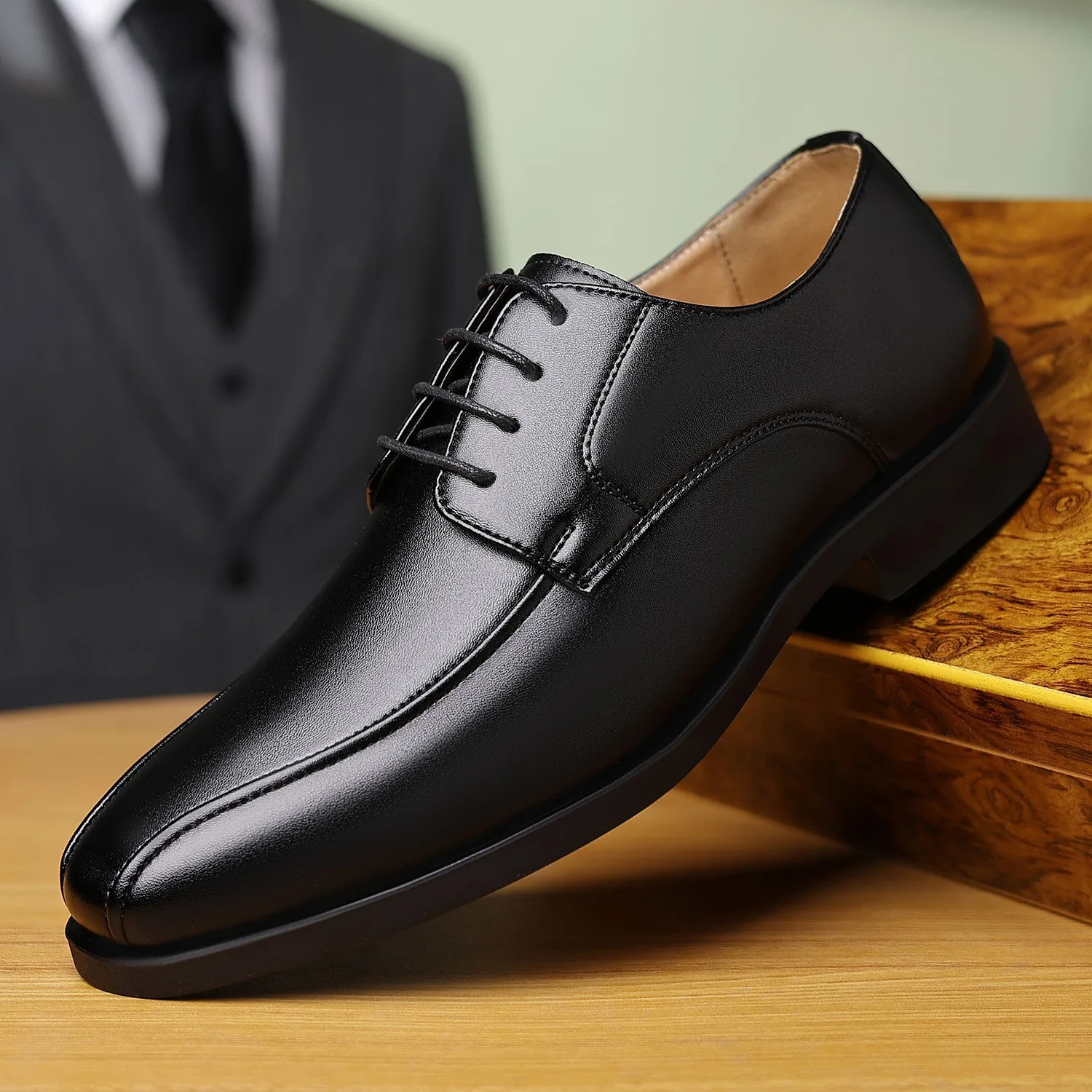 

Large size fashionable men's office formal shoes low cut daily comfortable pointed multifunctional men's wedding men's shoes