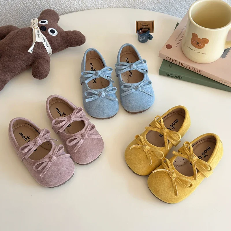 

New Little Girl Leather Shoes Fashion Cute Sweety Children's Flats Walking Causal Kids Shoes with Bowtie Soft Bottom Party Shoes