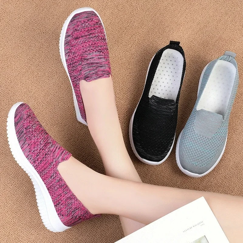 

Women Casual Shoes Light Sneakers Breathable Mesh Summer knitted Vulcanized Shoes Outdoor Slip-On Sock Shoes Plus Size Tennis