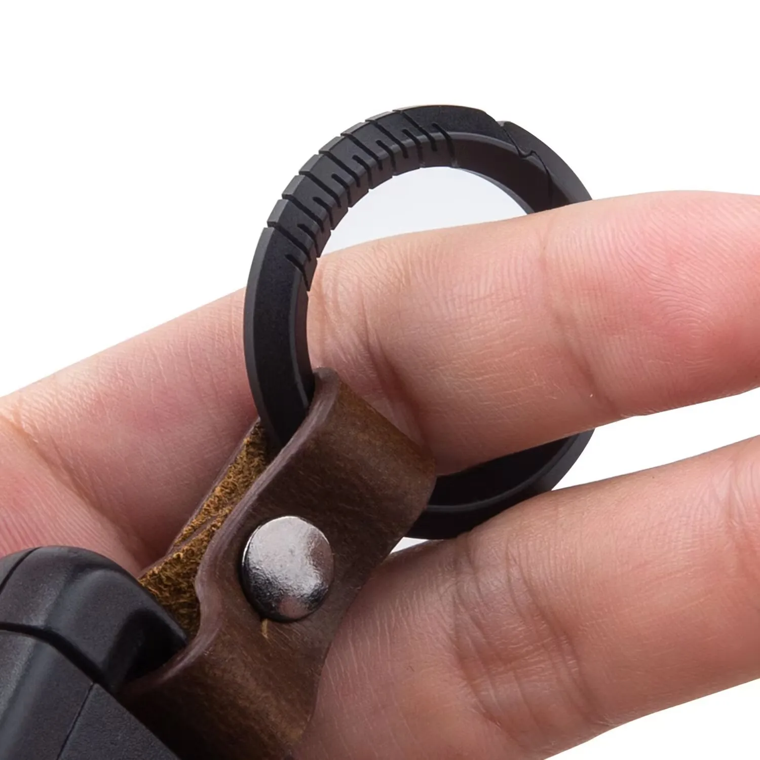 Titanlegierungs-Schlüsselanhänger, langlebig und tragbar, Mini-Rund-Universal-Schlüsselanhänger, schlicht und stilvoll, für Auto und Outdoor. – Detail 4