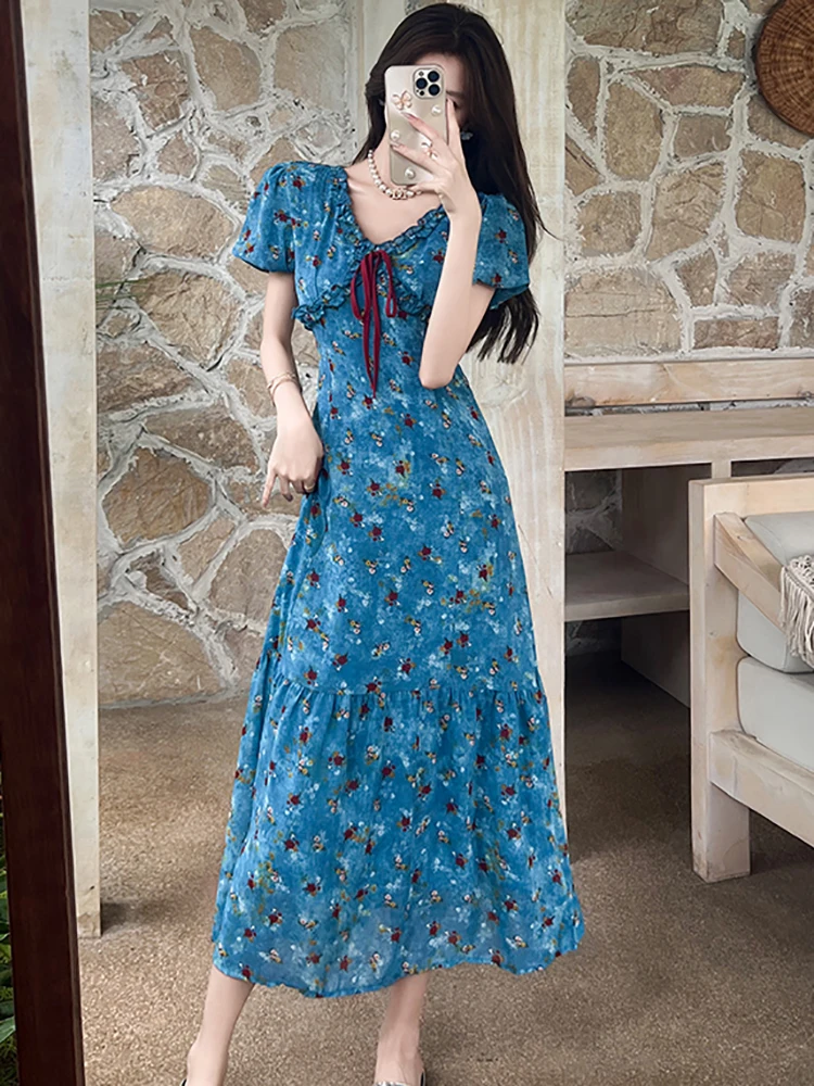 ฤดูร้อนดอกไม้สีฟ้า Bow Ruffled V คอชุดยาวผู้หญิง Boho พัฟแขนเสื้อชุดลําลอง 2025 เกาหลี Elegant Bodycon Holiday Dresses