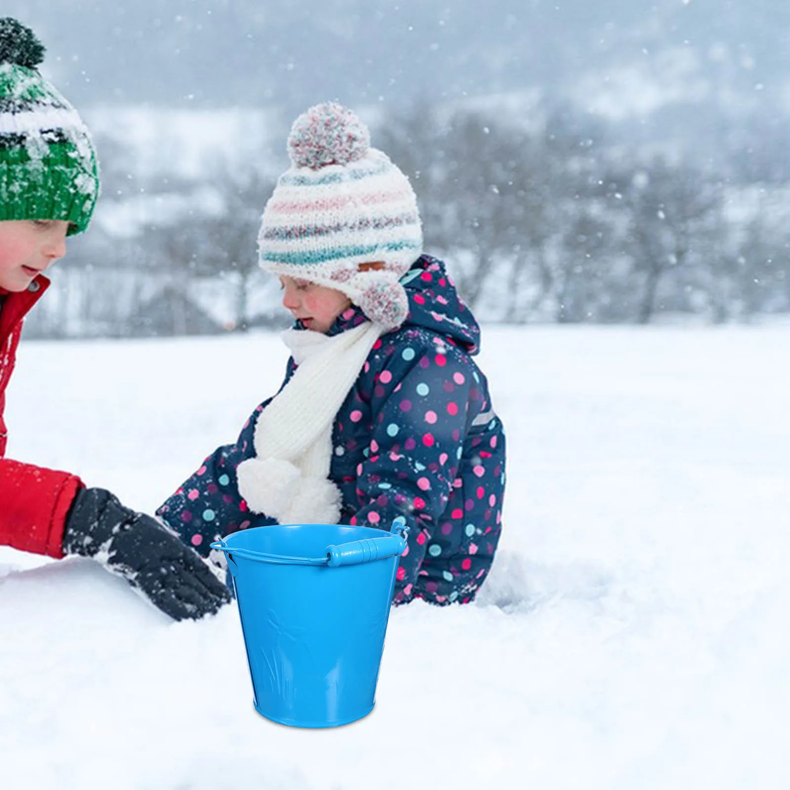 4-teiliges Sandeimer-Set für Kinder, kleiner tragbarer Strandeimer für Kinder, Sandspiel im Freien, fördert das Lernen motorischer Fähigkeiten