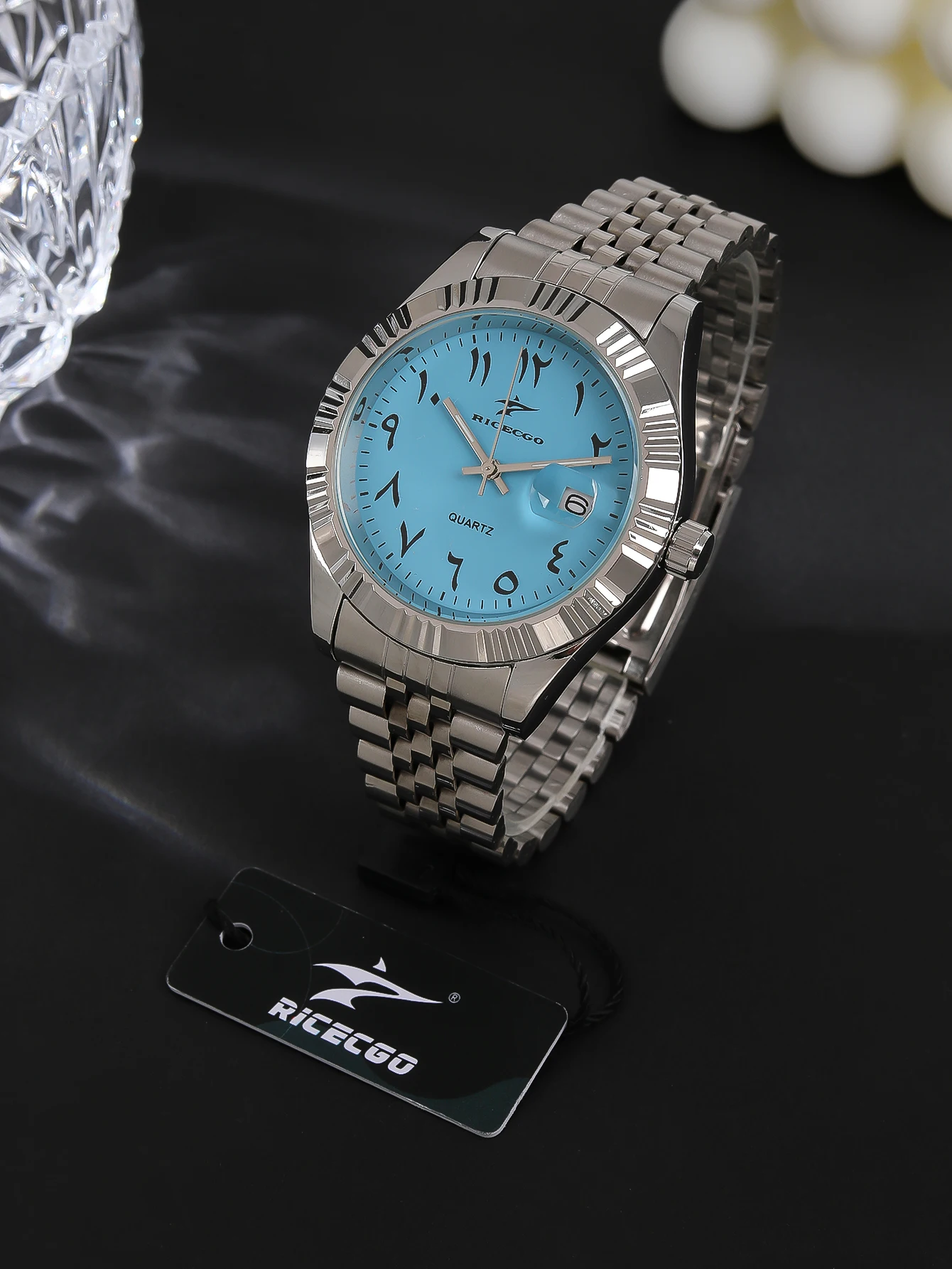Arabic Numeral Round Dial Quartz Watch, Durable Design Suitable for Daily Wear, Stylish and Practical Wristwatch