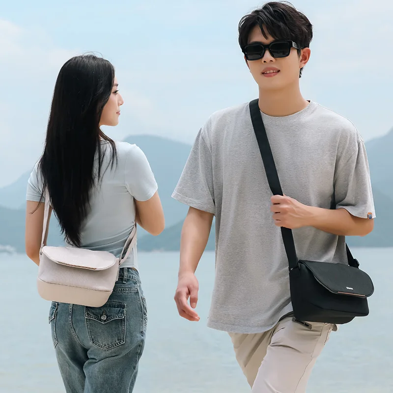 Ulanzi F01 Sling Bag Bolsa a prueba de salpicaduras de capacidad de 3L Bolsa para cámara de viaje al aire libre para DSLR Bolsa de almacenamiento de hombro con divisor extraíble