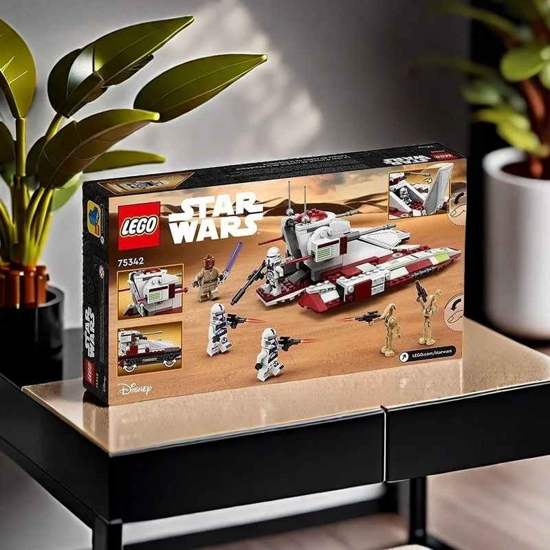 Play out thrilling battles with this buildable tank toy playset,75342 LEGO  featuring popular Star Wars