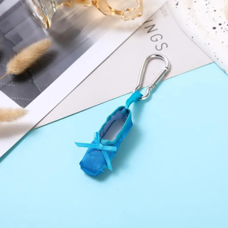 Mini-Satin-Ballettschuh-Schlüsselanhänger, Spitzenschuh-Schlüsselanhänger in Ballettschuhform, Geschenk für Tänzer, tägliche Dekoration für Rucksäcke und Taschen – Detail 4