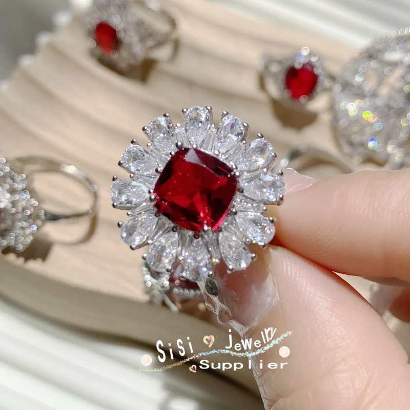 New Adjustable Bright Butterfly Red  White Bicolor Zircon Ring for Women\'s Wedding Dance Senior Jewelry Valentine\'s Day Gift