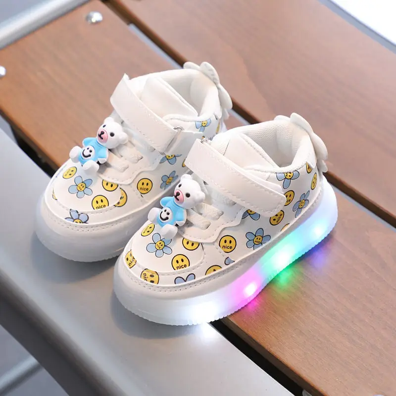 New Baby Kids Toddler Shoes Leather Board Shoe Smile Strawberry Printed LED Luminous Sneakers Casual Shoes for Girls Age for1-6