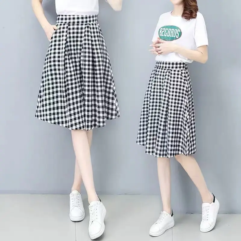 Summer Cotton Linen Plaid Wide Leg Pants Women Bottoms Knee Length Trousers Casual Pockets All Match Cropped Pants