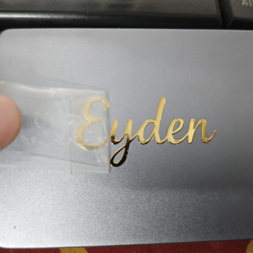 

Customized text logo 3D metal , colored logo pattern UV ，gift packaging, commercial brand waterproof transfer stickers