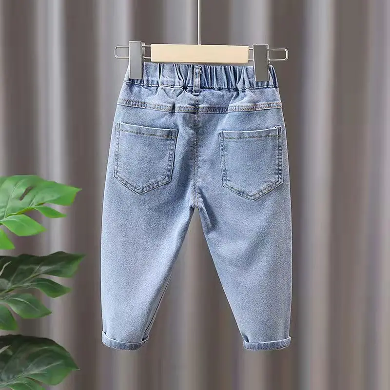 Girls  jeans spring and autumn wear new style loose and thin spring children\'s embroidered jeans for girls baby pants2-7Y