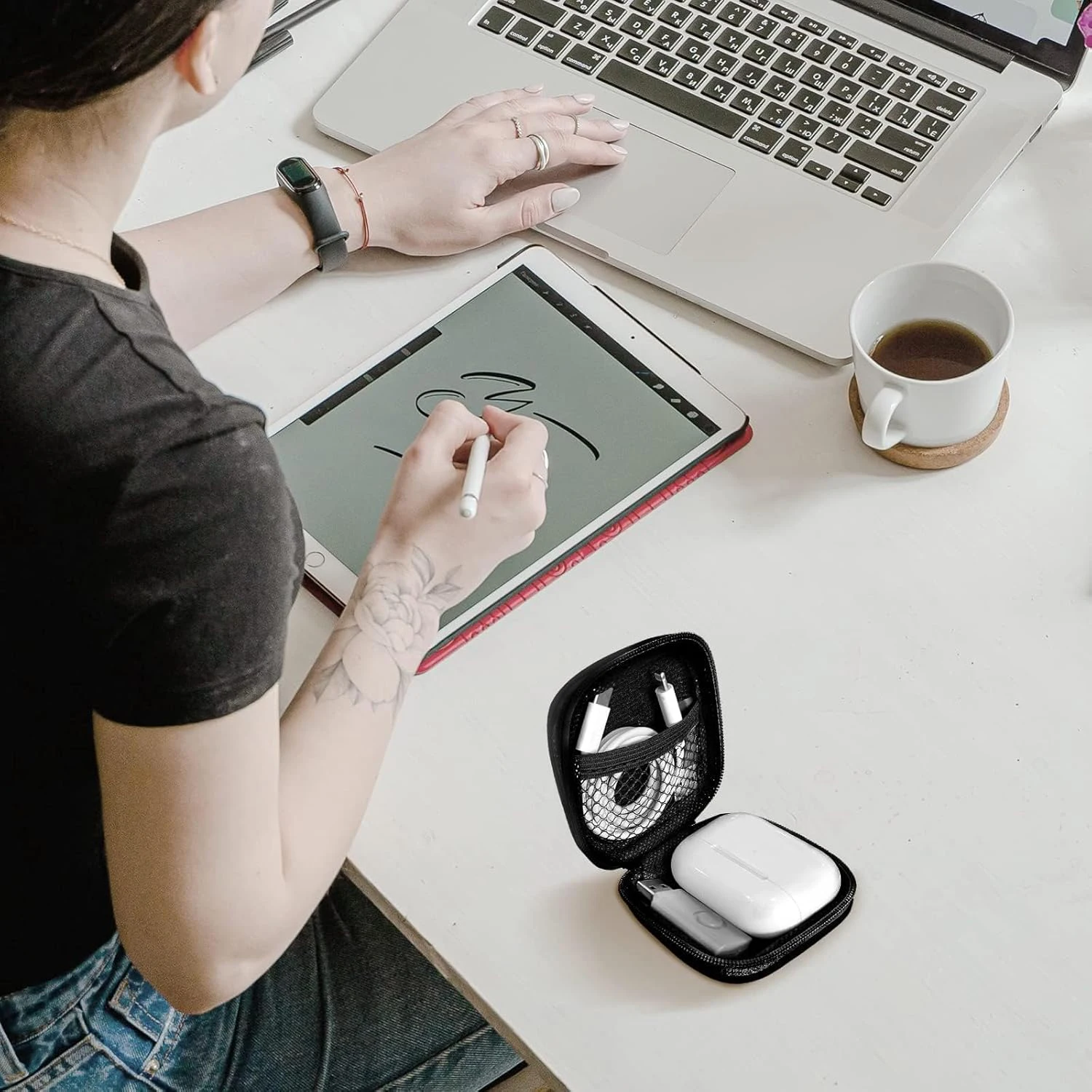 Suitable for wireless earphones, portable zipper earphone case, earphone bag, USB data cable storage bag leather earphone bag image 5