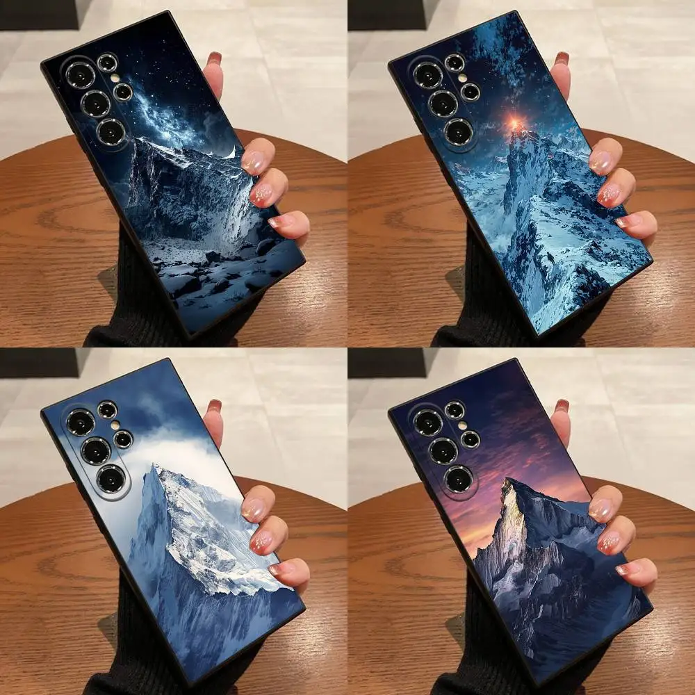 

Himalayas Mount Everest Mountain Phone Case For Samsung S25,S24,S21,S22,S23,S30,Ultra,S20,Plus,Fe,Lite,5G Black Box