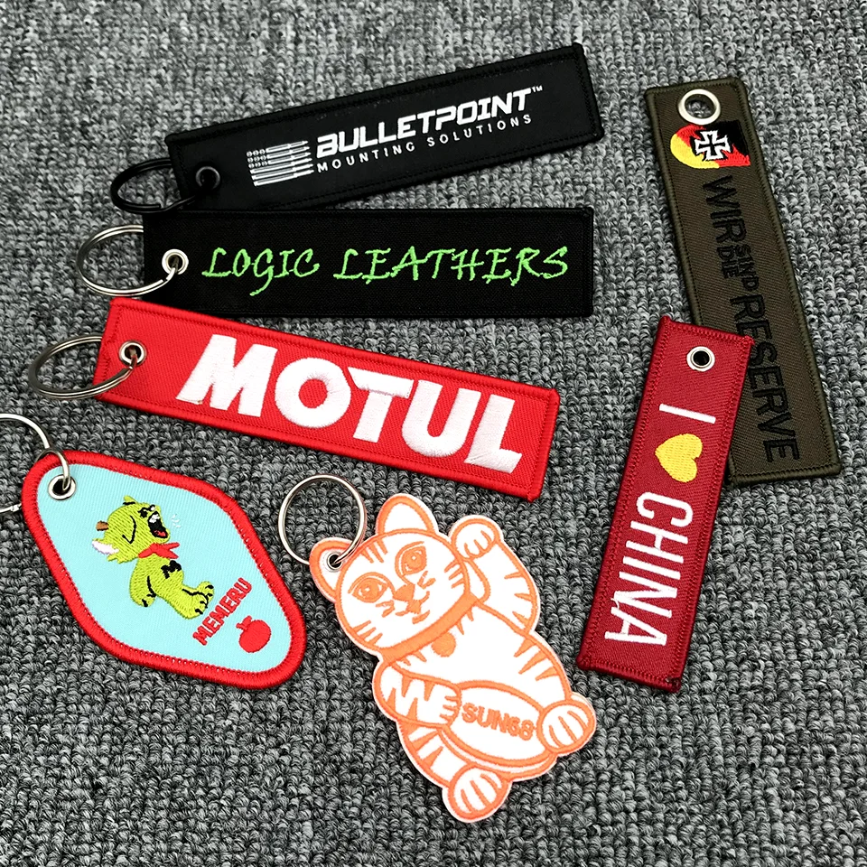 Custom Brand 3D Embossed LOGO Embroidery Patch Iron on Sew on Clothing Key Chain Towel/ Sequin Embroidery Label