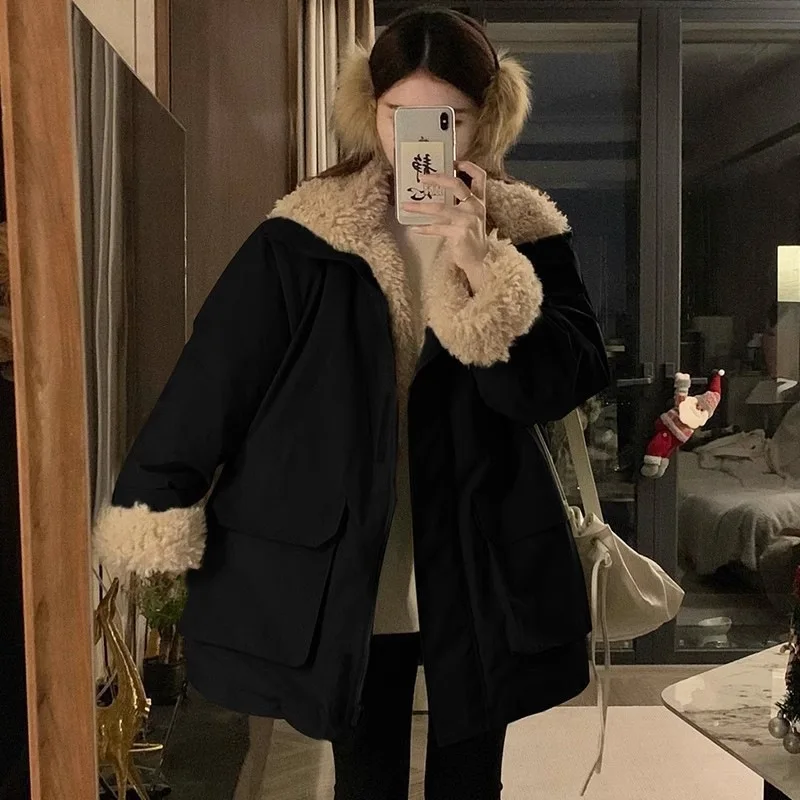 ​ ​ เสื้อโค้ทพาร์กาผู้หญิงแบบยาว ปี 2025 สำหรับฤดูหนาว หนา อุ่น บุด้วยขนแกะผสม กันน้ำ เหมาะสำหรับกิจกรรมกลางแจ้ง ​ ​