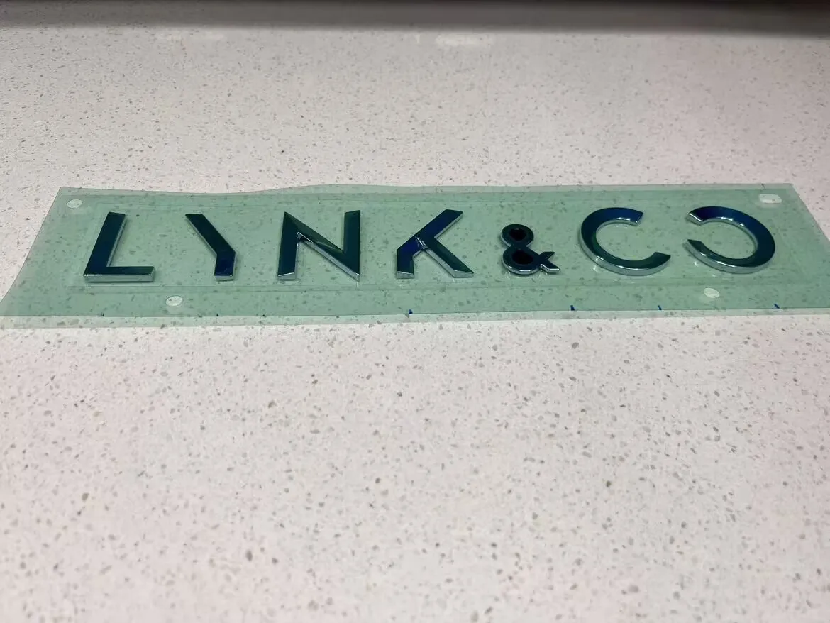 

Высококачественный логотип задней двери для LYNK и CO
