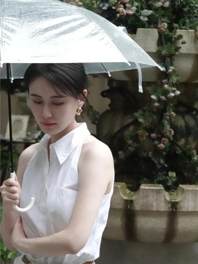 

Ele Neline Slim Fit White irt oulder Cut out Svel Women's Faion Korean Sle Commute Loose Polyester 2025 A...