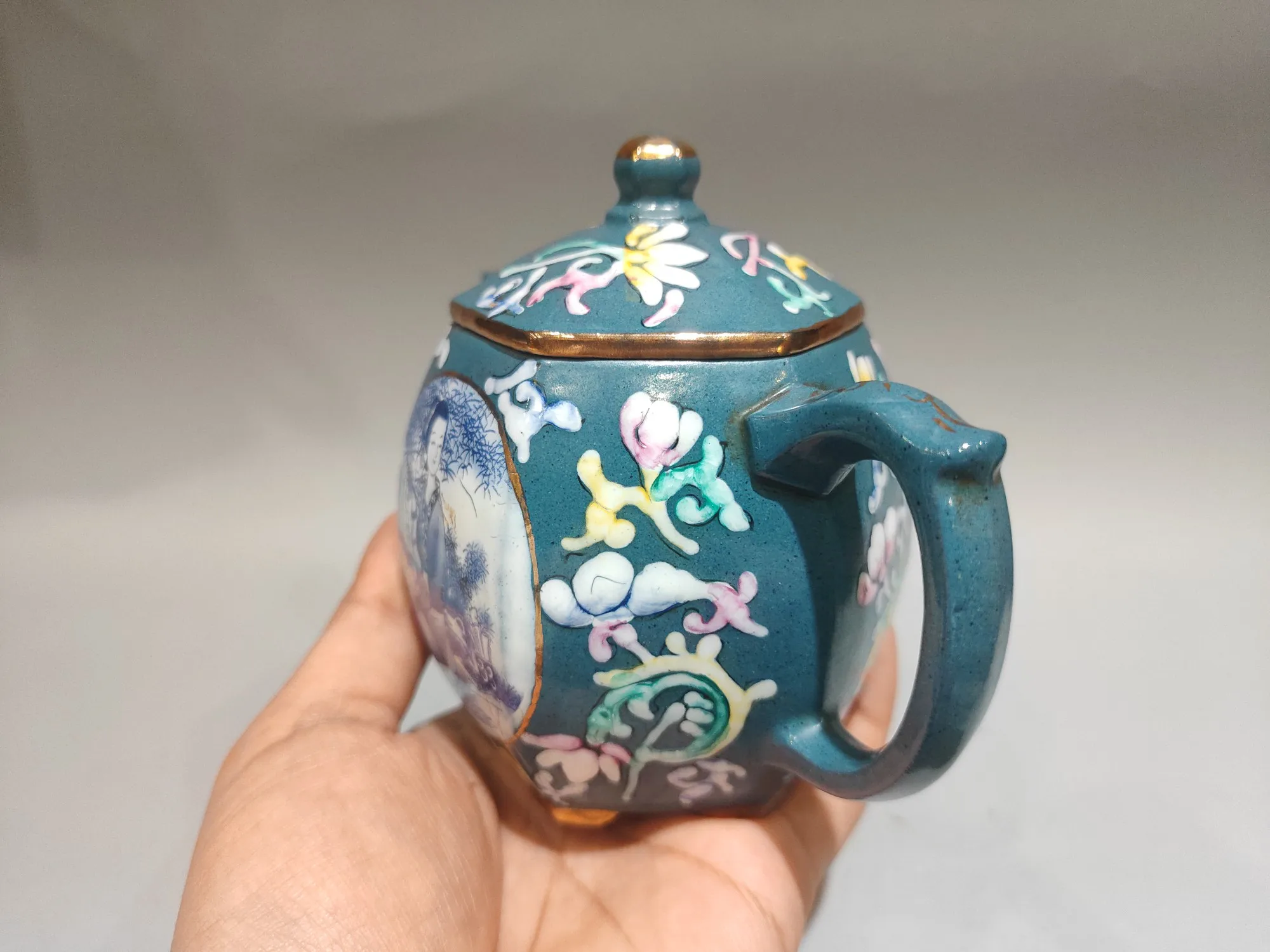 Purple Clay Teapot Outline in gold Pointillism Flower maid pattern Six sided pot Kettle Teapot tea Charm tea ceremony