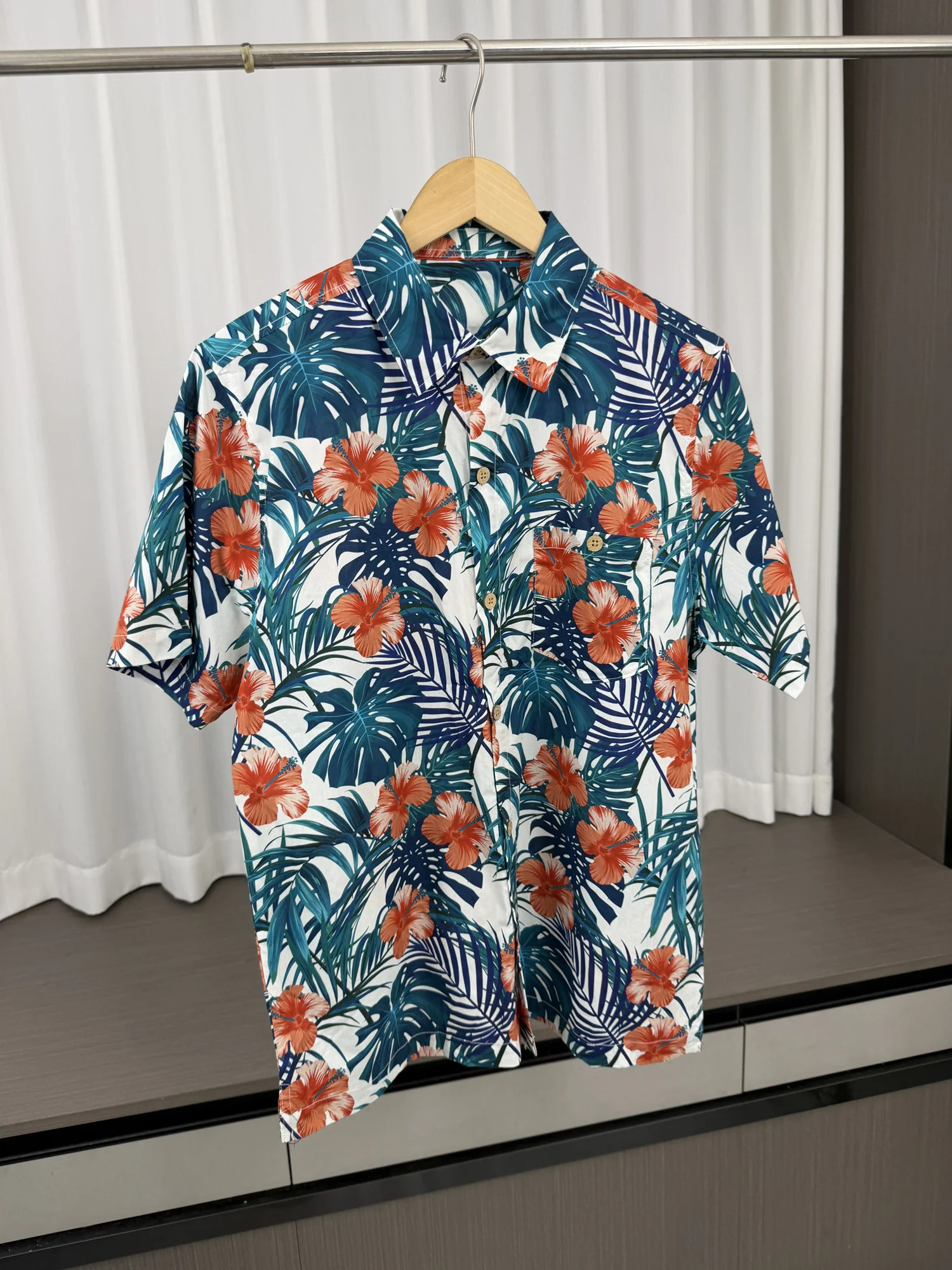 

Men's Casual Fashion Shirt Breathable Moisture Wicking Summer Vacation Style Short Sleeve Print Lapel Open Cardigan