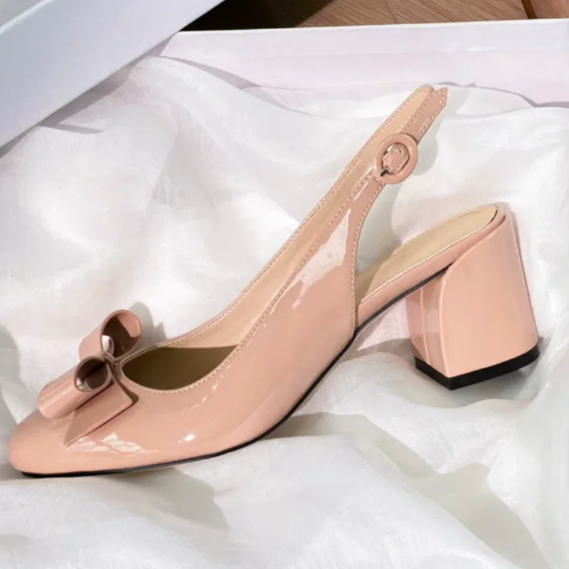 

Butterfly-knot Shoes for Ladies Round Toes Chunky High Heels Patent Leather Tacones Back Strap Female Sandals Sewing Lines Femme