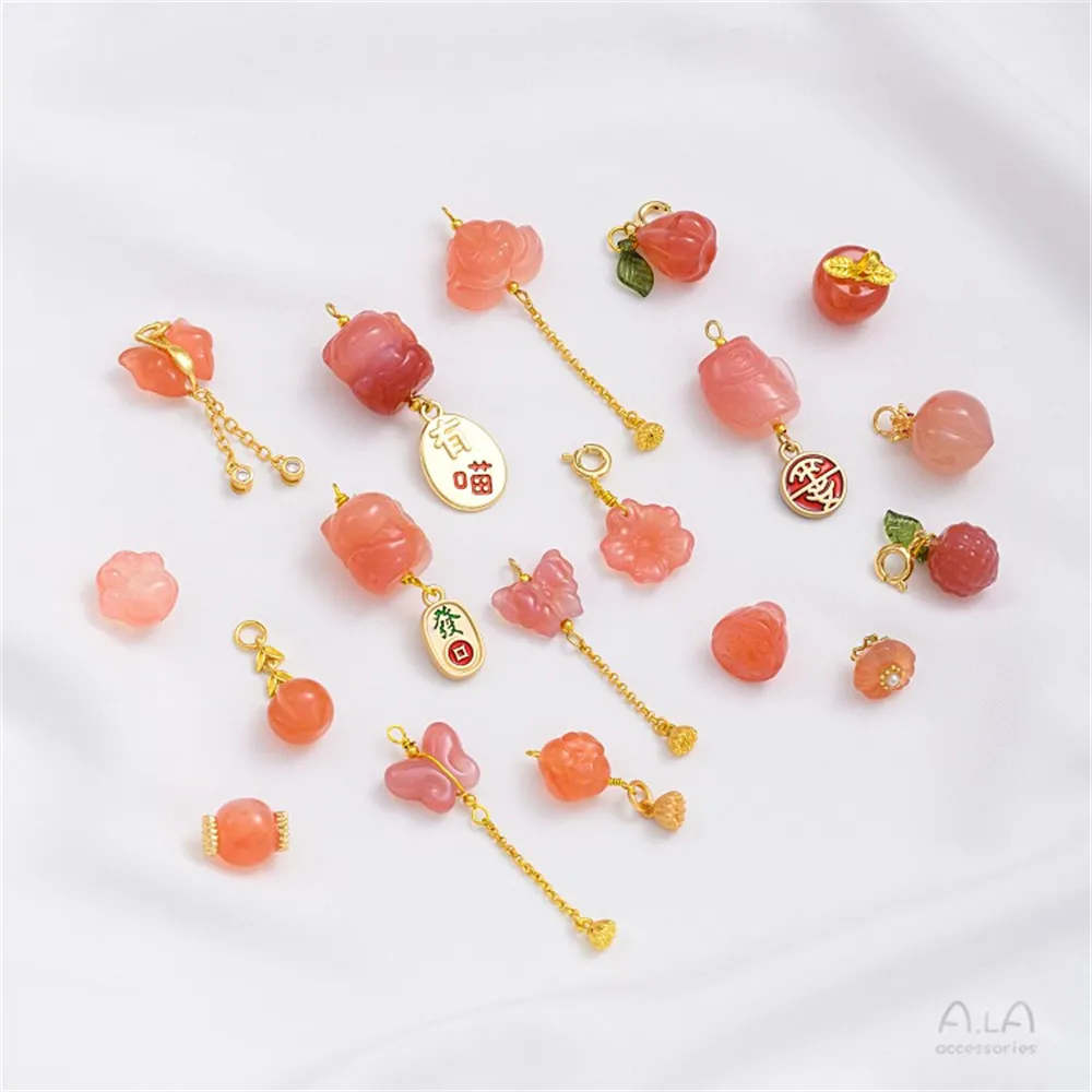 Natural South Red Salt Source Candy Agate Butterfly Lotus Lotus Fortune Cat Peach Raspberry Pendant Jewelry Pendant