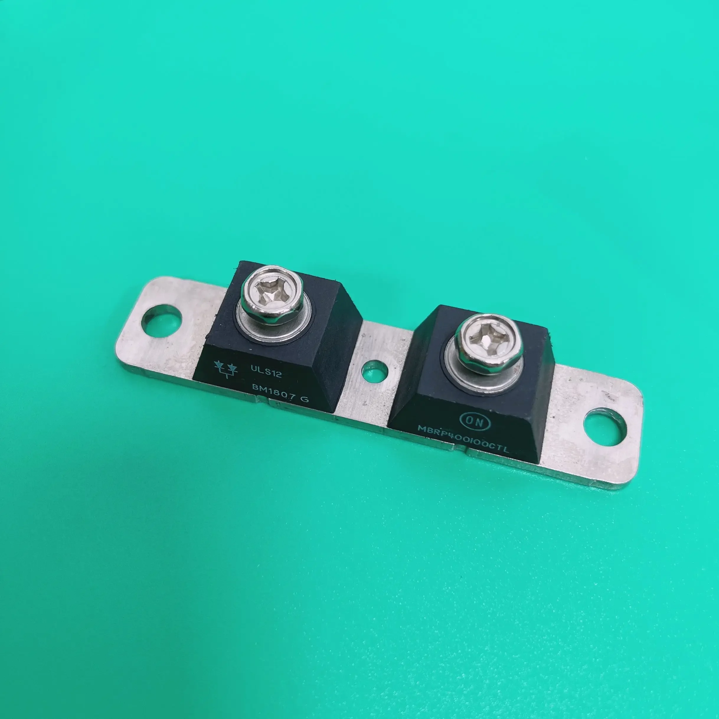 MBRP400100CTL DIODE MODULE 100V 200A POWERTAP2 MBRP400100 CTL MBRP 400100CTL MBRP400I00CTL MB RP400100CTL MBRP400100C TL