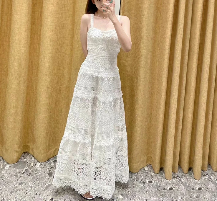 

Women 2024 autumn new white lace dress sleeveless slim strapless sexy party midi robe