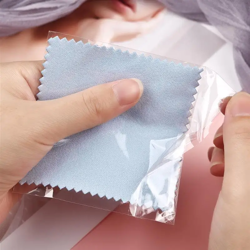 

50pcs 10x6.5cm/8x8cm Silver Clean Polishing Cloth Soft Clean Wipe Wiping Cloth for Necklaces Rings Jewelry Clean Tool
