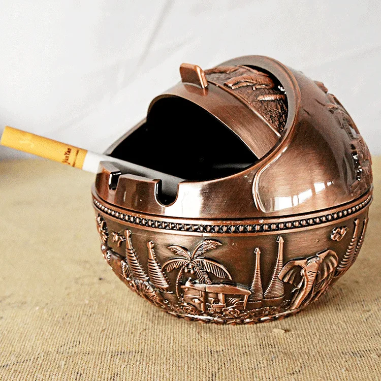 Metal Ashtray, Spherical Elephant Painted Ashtray Ornaments. Creative Crafts Promotion Zinc Alloy High-end Decorative Gifts