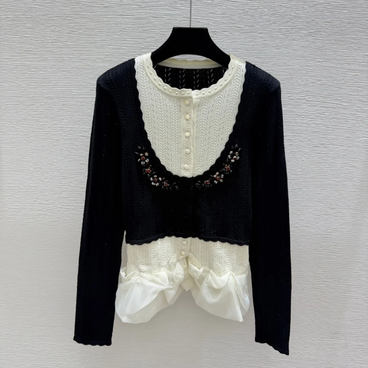 2026 High quality women's wave neck spliced mesh hem long sleeved top autumn--2691753