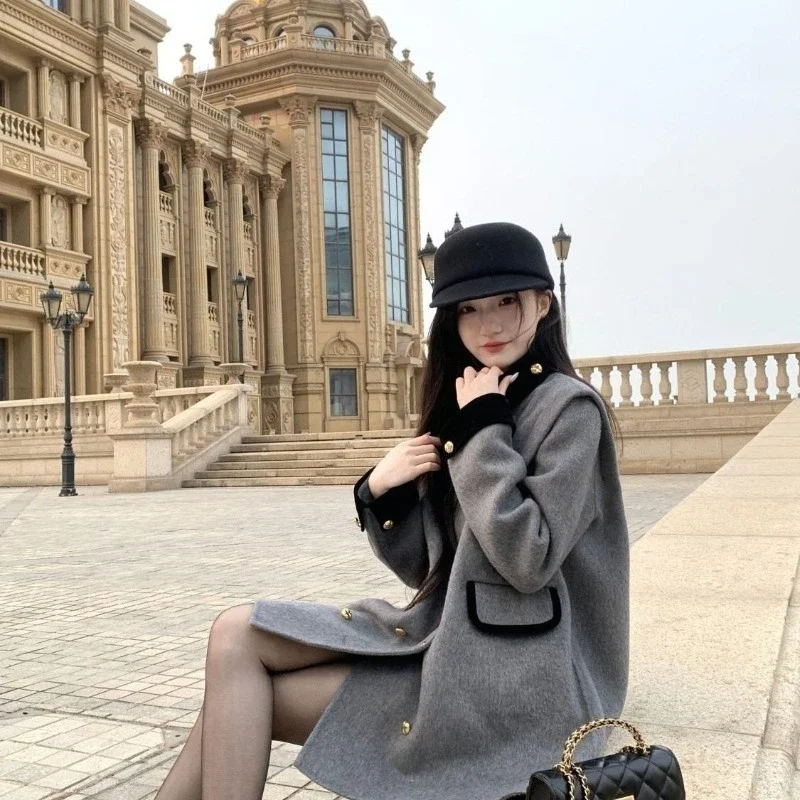 

Vintage Fashion Loose Knight Coat French Retro Double Breasted Standing Collar Chic Outerwear with Color Contrast