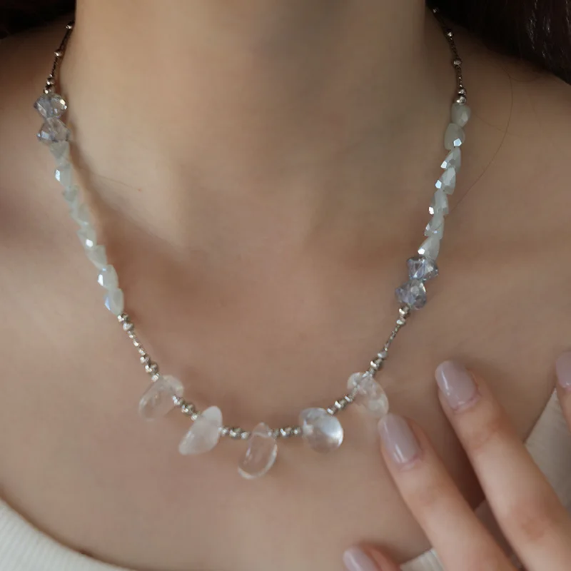 

Ожерелье женское из латуни с натуральной искусственной кожей 18K, дизайнерские ювелирные украшения, подиумное платье, редкая блестящая японская мода Ins