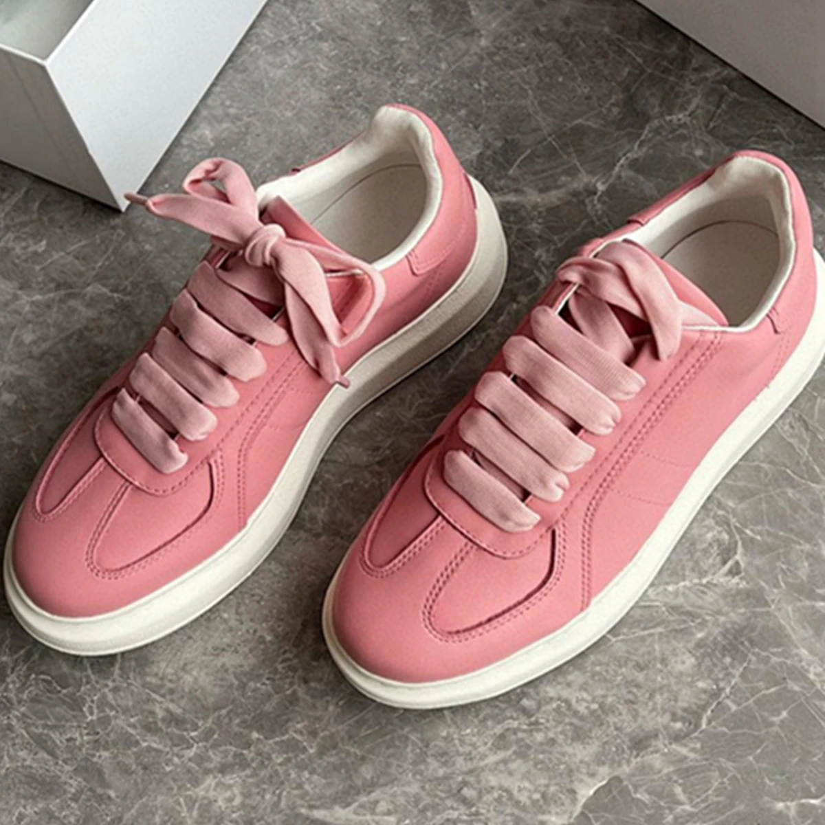 

Dave&Di Minimalist Nappa Leather Ultra-light And Comfortable Sports sShoes 4.5cm Height-enhancing Casual Sneakers Shoes Women