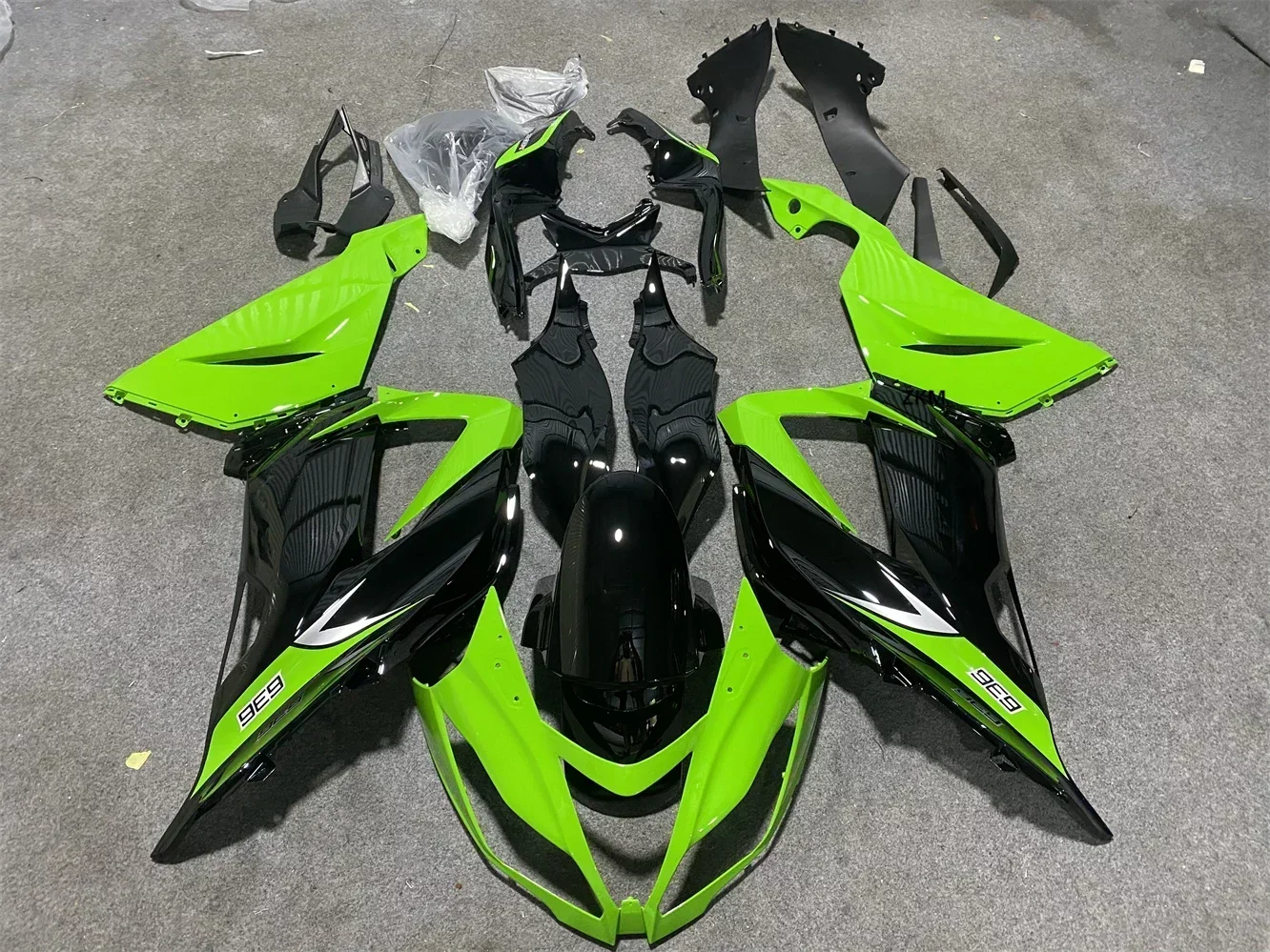 

For 636 ZX6R ZX-6R ZX 6R 2013 2014 2015 2016-2018 Motorcycle Fairing Kit ABS Plastic Injection Body Full Bodykits