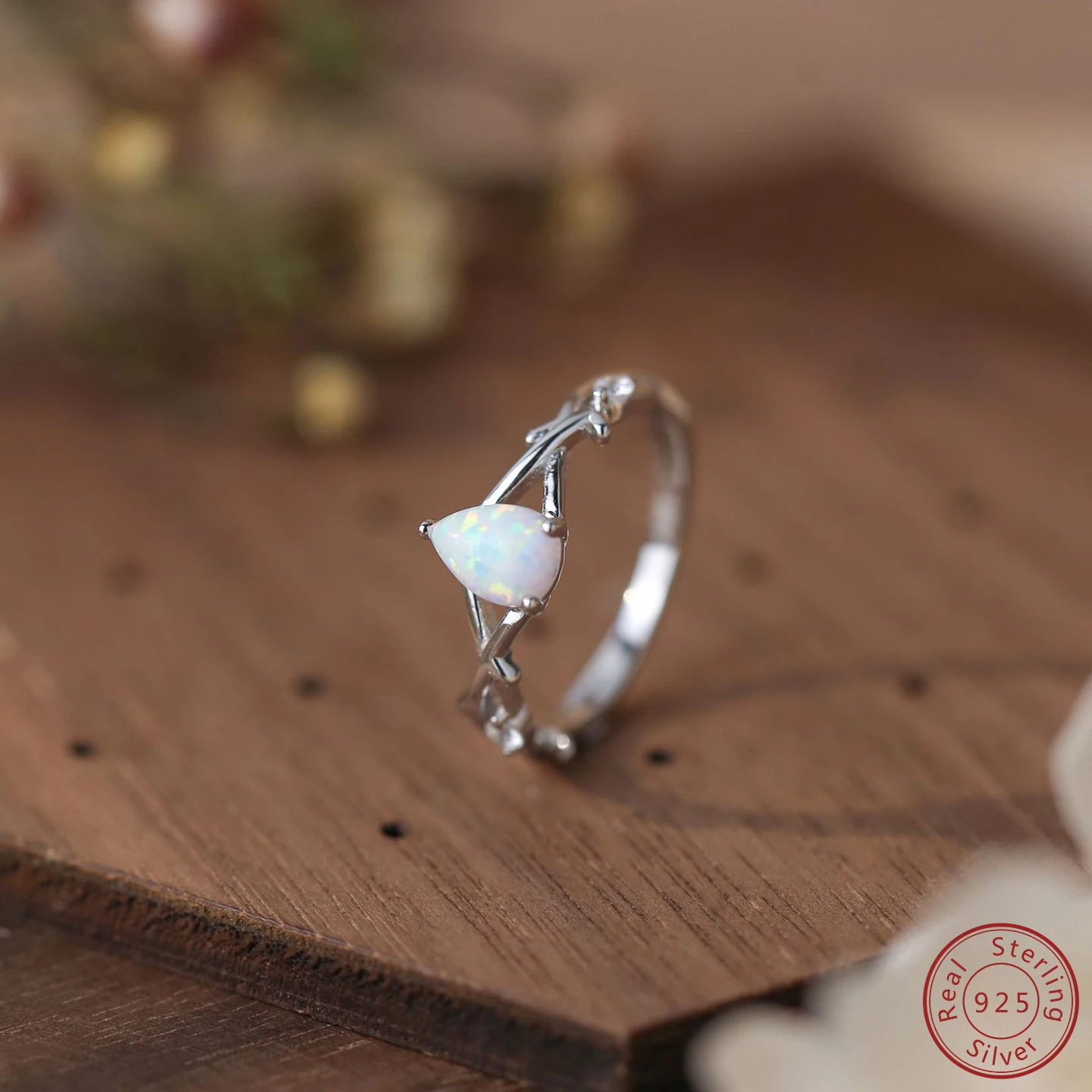 100% 925 Sterling Silver Ring Water droplet White Opal Stone Ring Christmas present Ring Fashionable high-quality jewelry female