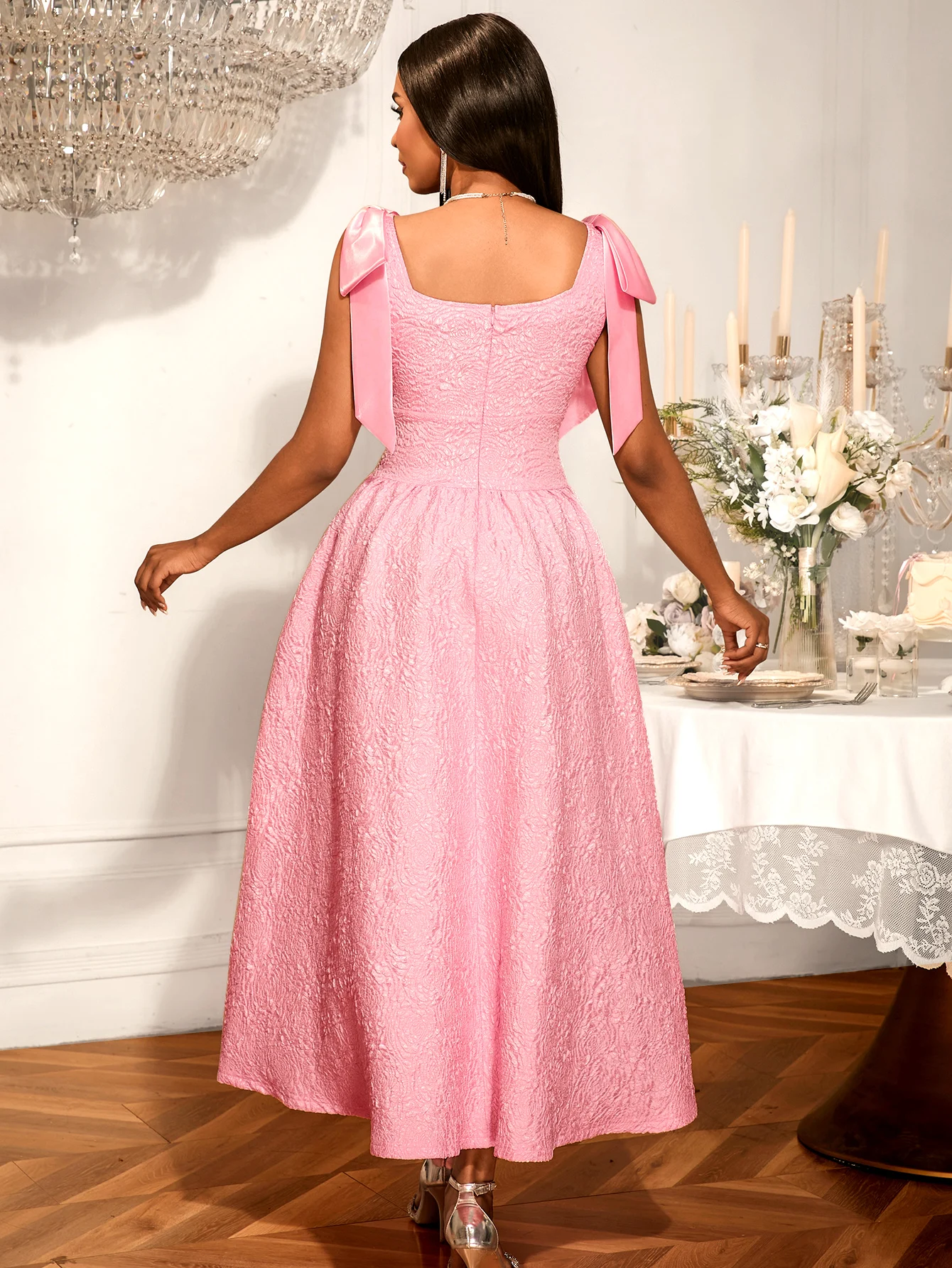 فساتين متوسطة الطول أنيقة من قماش الجاكار الوردي بياقة مربعة بدون أكمام مع فيونكة واسعة على شكل حرف A فستان طويل لحفلات الزفاف المسائية #2