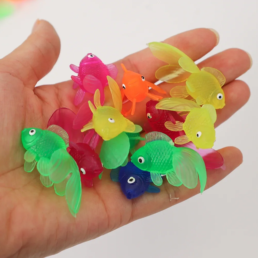 

Colorful Plastic Goldfish Model Toys for Kids, Birthday Party Favors, Kindergarten Prizes, Pinata Fillers, Gift, 20Pcs