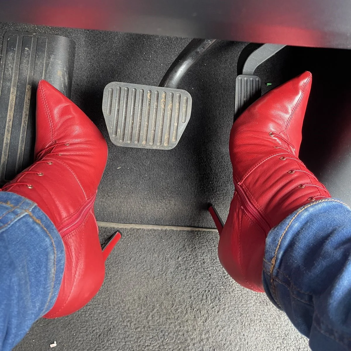 Czerwone sznurowane skórzane botki do połowy łydki, matowe, na cienkim wysokim obcasie, seksowne, modne, stylowe, zimowe, codzienne, duże rozmiary, damskie buty, zapatillas mujer.