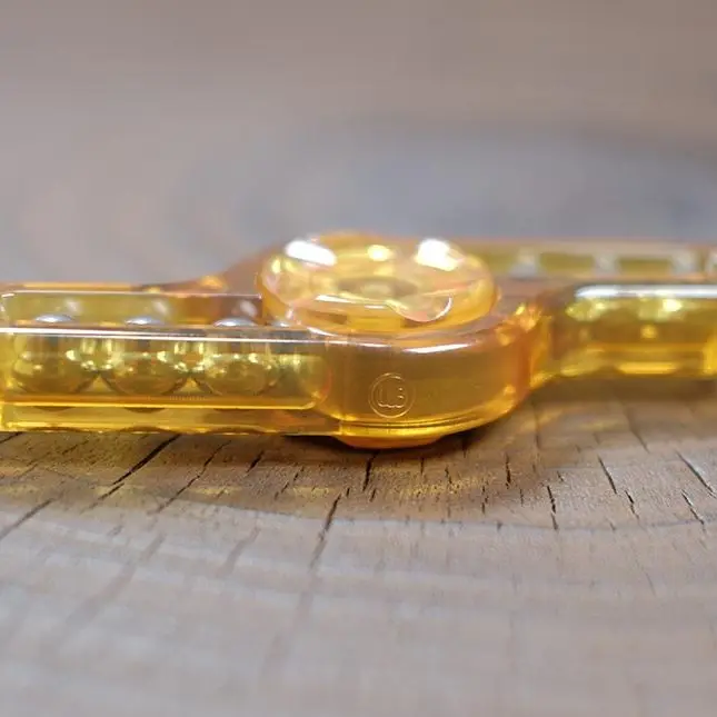 Miaojia EDC Ręcznie Rzucony Spinner PEI z Wysoką Soczewką, Bursztynowy, Zabawka Antystresowa na Biurko