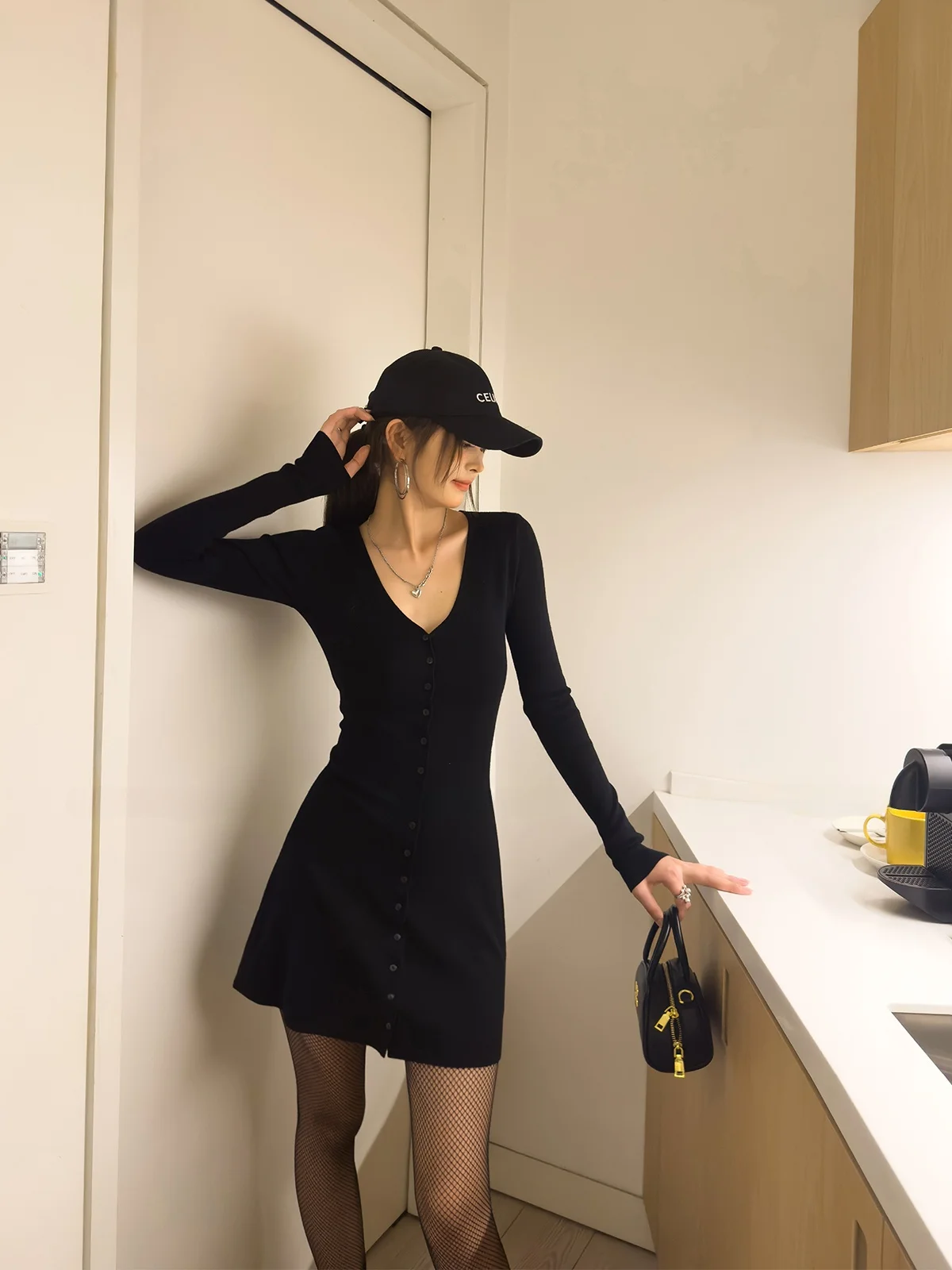 

Сексуальное трикотажное платье женское Slim Fit Long Sve V-Ne ort A-Line Dr осень-зима Faion повседневное однобортное платье...