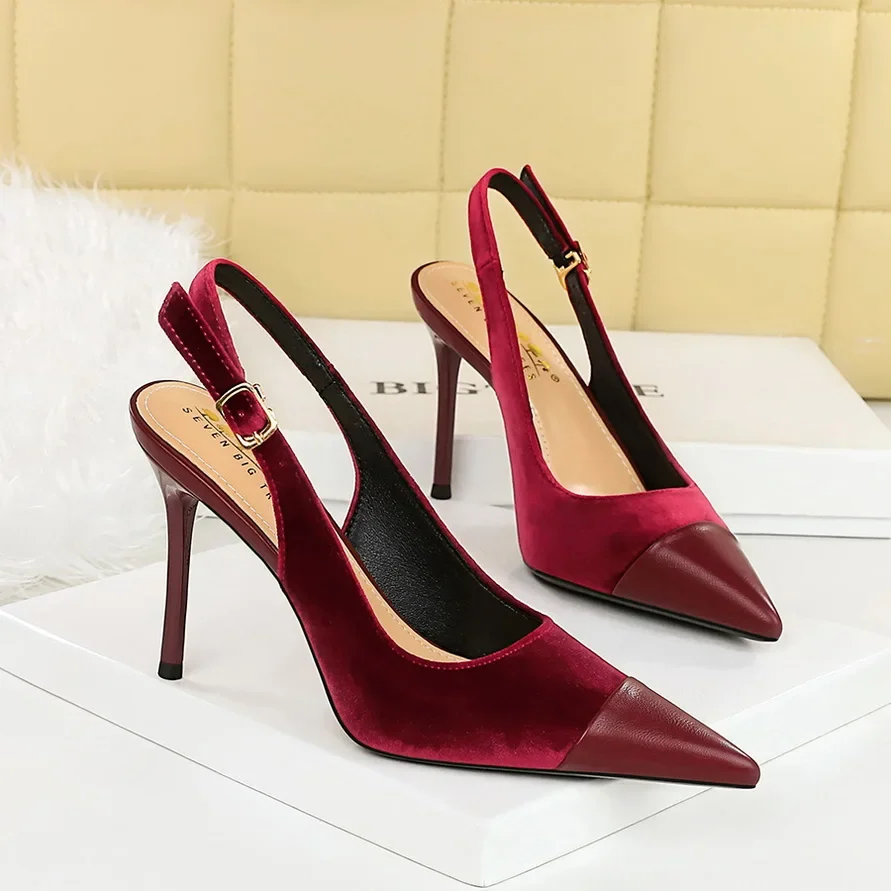 Donne 9.5cm tacchi alti Splicing punta a punta cinturino posteriore décolleté da passerella Lady Classic Flock Stiletto vino rosso verde Prom scarpe