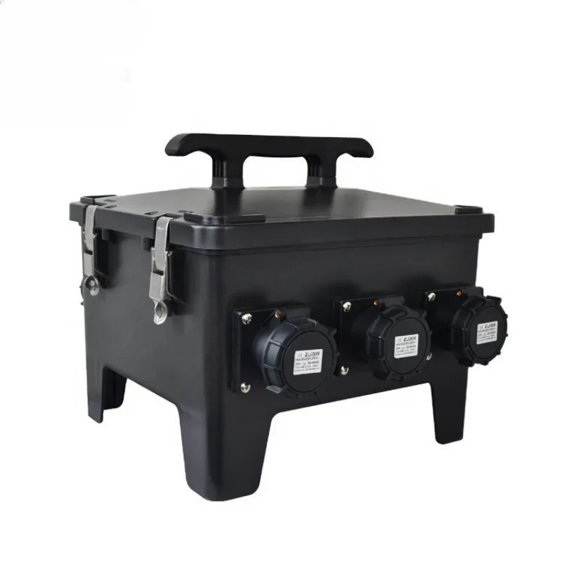 Hot sales  PC /ABS material durable distribution box 16a 32a input and output