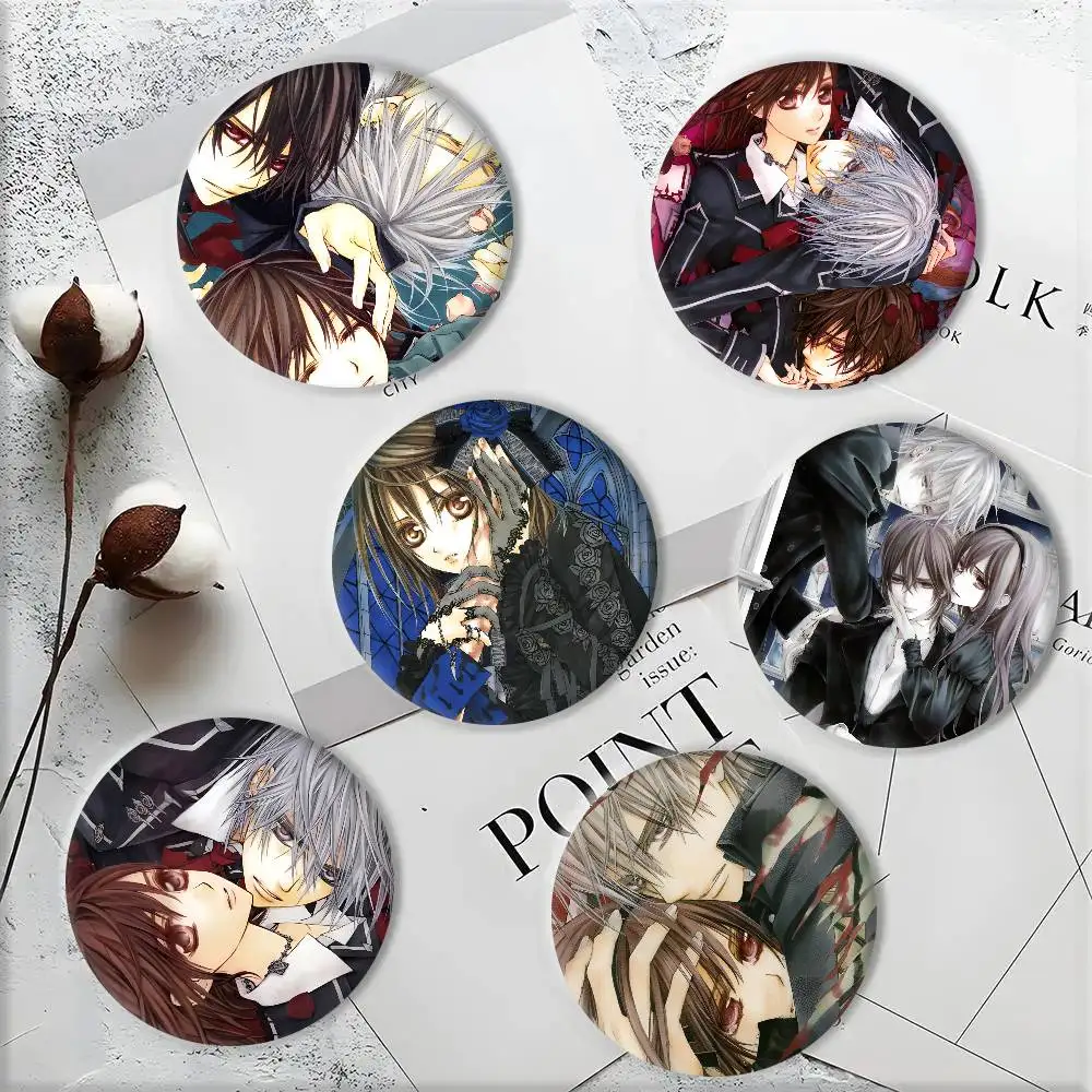 Classic Japanese Anime V-Vampire Knight Manga Badges Round Cosplay Pin Bag Decor Fans Collect Friends Gifts Brooch