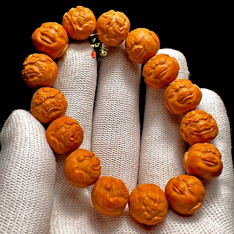 

Eight Ring Two Senior Brothers Monkey Male Marshal of the Heavenly Canopy Stone Carving Pig Bracelet Peach Pit