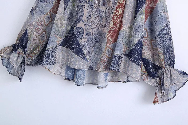 Wiosenna damska bluzka z kwiatowym nadrukiem, plisowanymi detalami, okrągłym dekoltem, długim rękawem, elegancka, codzienna, modna bluzka damska.