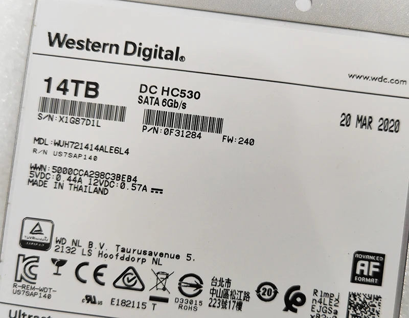 WD/Western Digital 14T SATA HDD HC530 WUH721414ALE6L4 Desktop