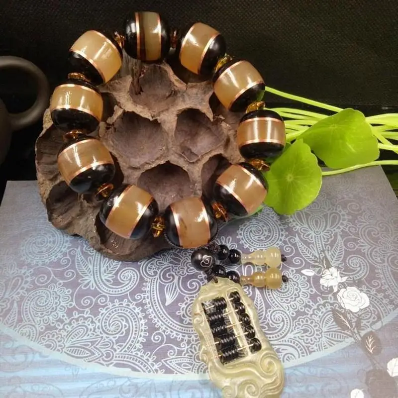 Tibetan-style natural blood-stained beads inlaid with black ox horn bracelet for men