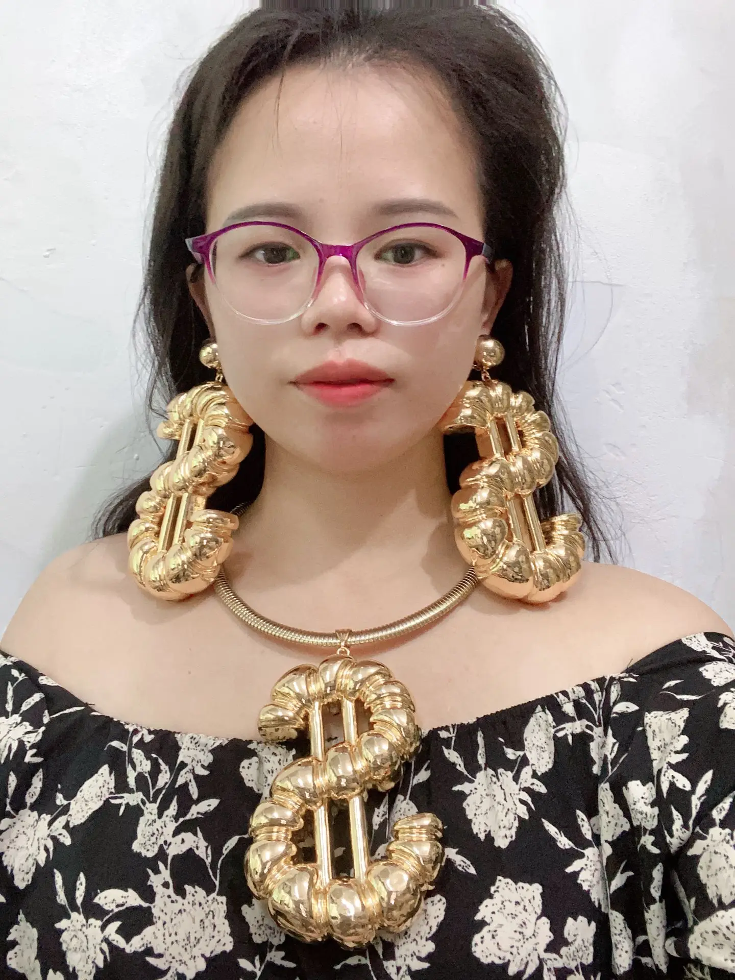 The Lates Huge Big Light Weight Dollar Two Piece Jewelry Set For Women Fabulous Big Pedant Collar Earrings Pedants  Jewellery