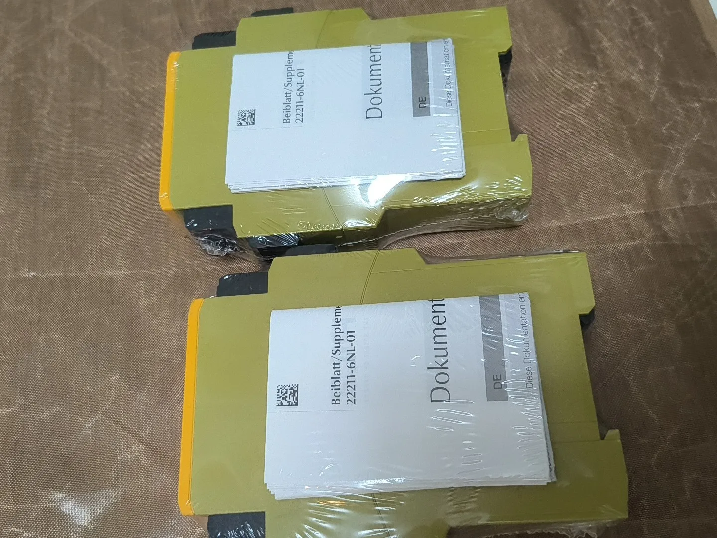 PNOZ X2.8P 777302 PILZ Pilz Safety Relay