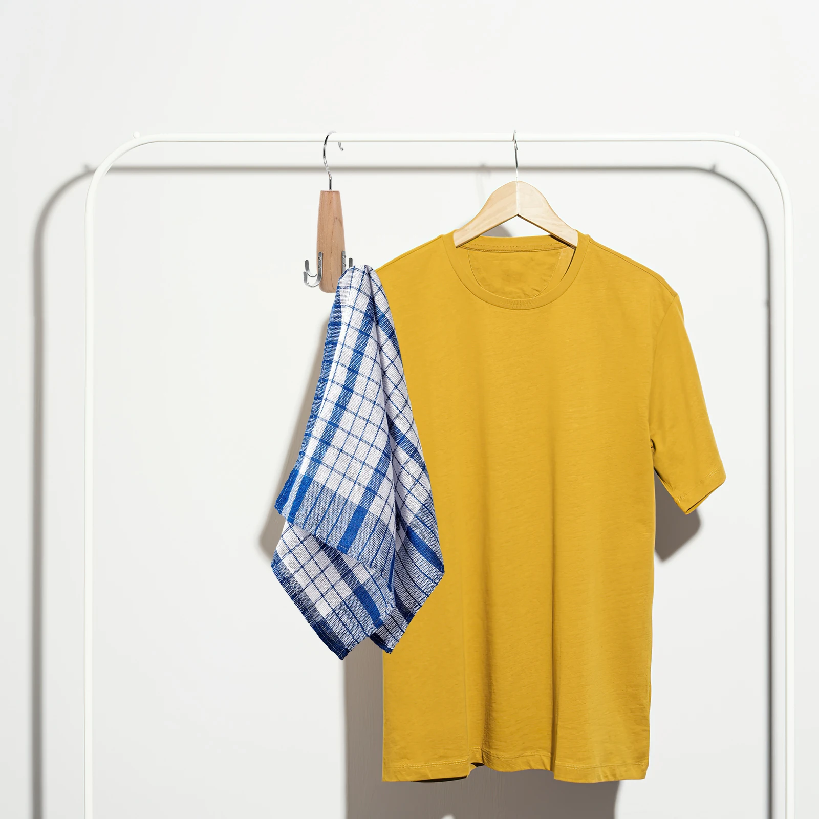 

Multifunctional Wooden Hanger 360 Degree Rotating Scarves Tie Rack Hooks Storage Closet Space Saving Organizer